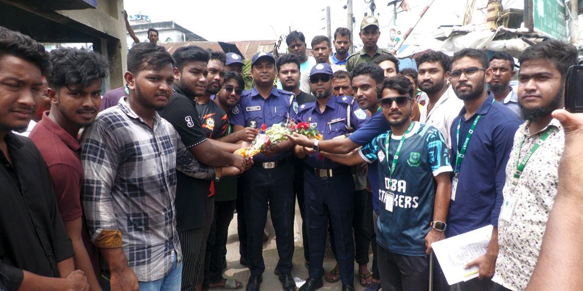 থানায় থানায় পুলিশের কার্যক্রম শুরু