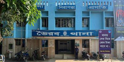 অন্তঃসত্ত্বা স্ত্রী ও দুই সন্তানকে হত্যা করে যুবকের আত্মহত্যা