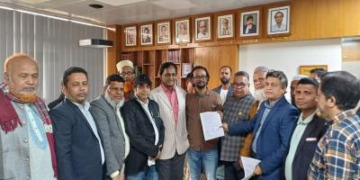প্যাভিলিয়ন বাতিলসহ ৪ দাবিতে বাংলা একাডেমির মহাপরিচালককে প্রকাশকদের স্মারকলিপি