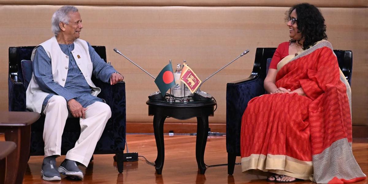 পাচারের অর্থ ফেরাতে শ্রীলঙ্কার সহযোগিতা চায় বাংলাদেশ