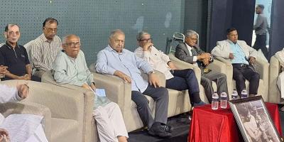 রাজনৈতিক অস্থিরতা সমাধানের একমাত্র পথ রাজনৈতিক ঐক্য: ড. কামাল হোসেন