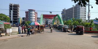 গোপালগঞ্জে জেলা জুড়ে পরিস্থিতি স্বাভাবিক, মহাসড়ক অবরোধের চেষ্টা ব্যর্থ