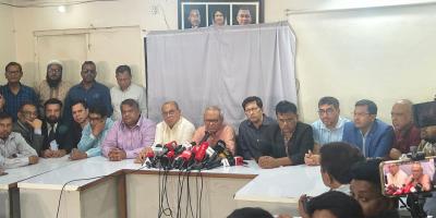 খালেদা জিয়ার শারীরিক অবস্থা অপরিবর্তিত, বিদেশ যাওয়ার সিদ্ধান্ত হয়নি: রিজভী