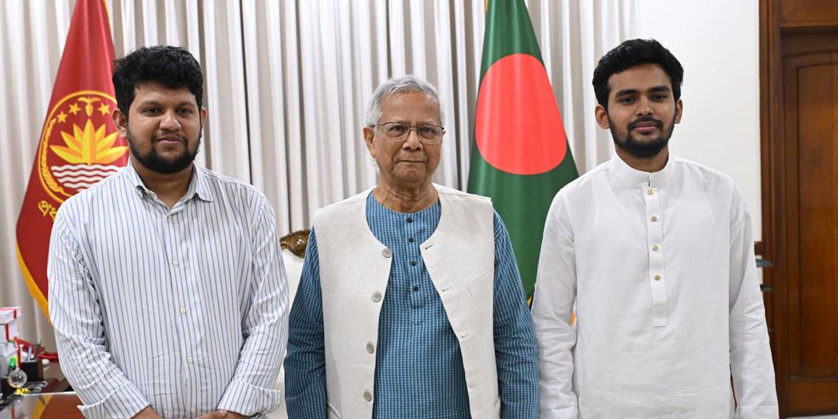 পদত্যাগপত্র গ্রহণ করে আসিফ-মাহফুজকে নিয়ে যা বললেন প্রধান উপদেষ্টা