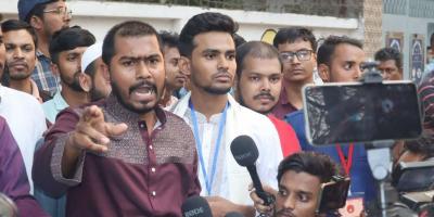 আসিফকে সংগ্রামের রাজনীতিতে স্বাগত জানালেন নুর