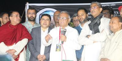 দুষ্কৃতকারীরা অঘটন ঘটাচ্ছে কিন্তু ধরা পড়ছে না কেন, প্রশ্ন রিজভীর