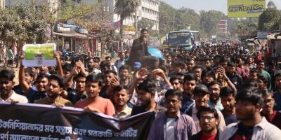 ডিপ্লোমা টেকনিশিয়ানদের জাতীয় কমিটির সুপারিশে হস্তক্ষেপ ও মব সৃষ্টির প্রতিবাদে চুয়েটে শিক্ষার্থীদের বিক্ষোভ