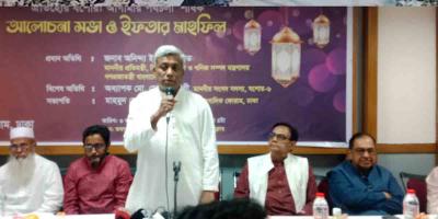 পদ-পদবি বিবেচনায় সম্পর্ক তৈরি করলে 
তা টেকসই হয় না