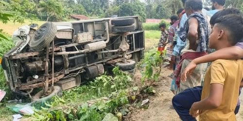 তালায় পিকআপ-মোটরসাইকেল সংঘর্ষে দাদা-নাতি নিহত