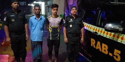 নাটোরে গৃহবধূ হত্যা মামলায় শ্বশুর-দেবর গ্রেপ্তার