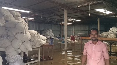 কিশোরগঞ্জে পানিবন্দি অসংখ্য পরিবার