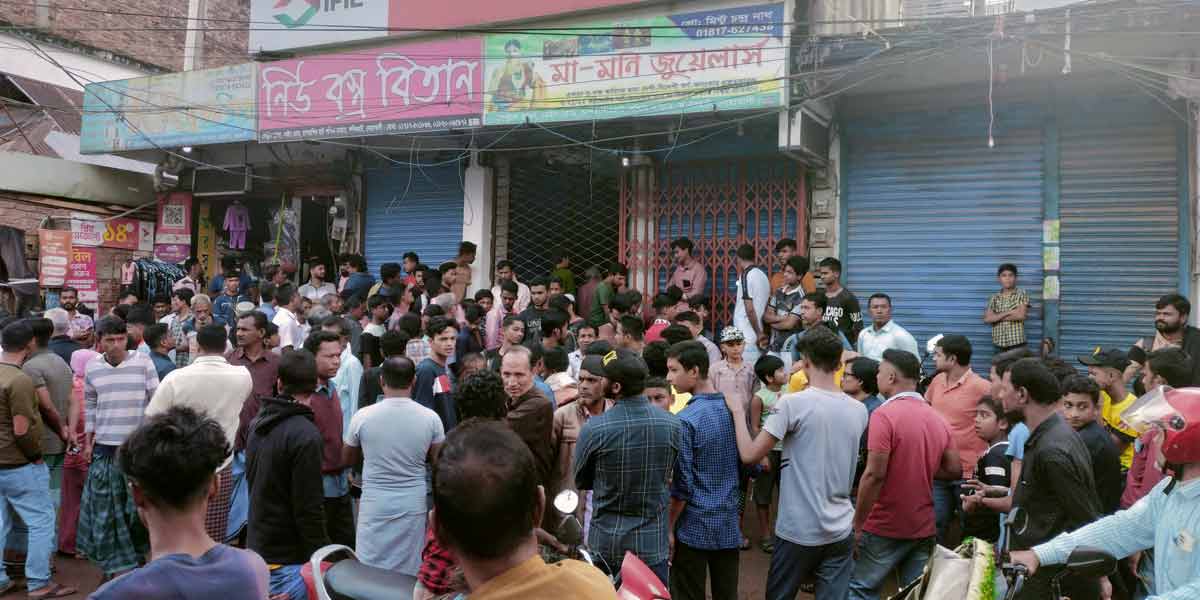 পাহারাদারকে হত্যা করে ২৫৭ ভরি স্বর্ণ ডাকাতি