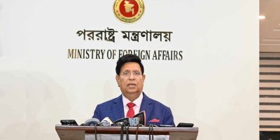 রাজনৈতিক কারণে নয়, সন্ত্রাসীদের গ্রেপ্তার করা হচ্ছে: পররাষ্ট্রমন্ত্রী