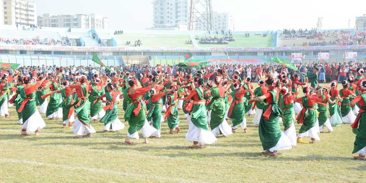 বিজয় দিবসে চট্টগ্রামে বর্ণাঢ্য কুচকাওয়াজ