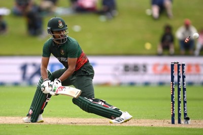 ৪৪ রানের হারে সিরিজ শুরু বাংলাদেশের