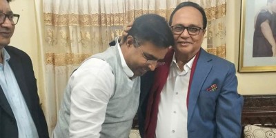 ফিরোজ রশীদের ‘দোয়া’ নিলেন সাঈদ খোকন
