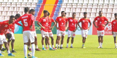 কিংসকে চ্যালেঞ্জ জানাবে কে?