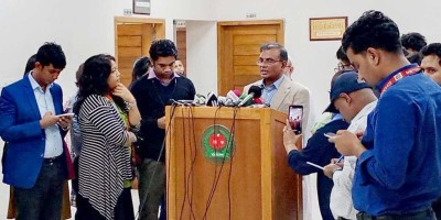 অভিযোগ প্রমাণিত হলেই প্রার্থিতা বাতিল : ইসি আনিছুর