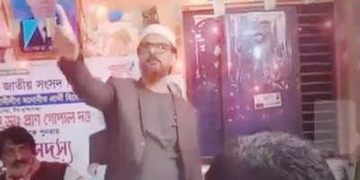 ‘নৌকায় আসেন, না হয় এলাকা ছাড়েন’