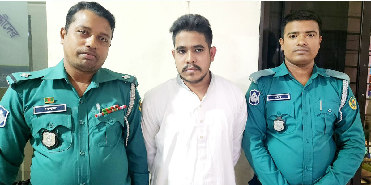 ‘ব্যবসায়ীদের লেনদেন টার্গেট করে ডাকাতি করত তারা’