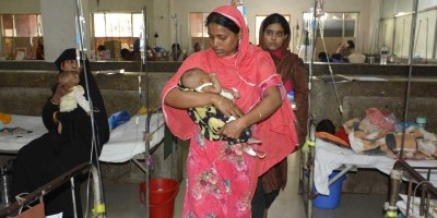 নিউমোনিয়ায় আক্রান্ত শিশুতে ঠাসা
