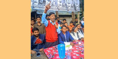 নৌকায় ওপেন সিল মারার ‘নির্দেশ’ ইউপি সদস্যের