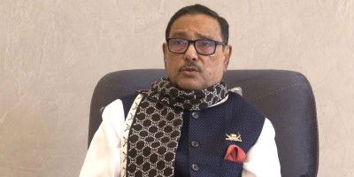 বিএনপির আহ্বান প্রত্যাখ্যান করে দলে দলে কেন্দ্রে আসুন : কাদের