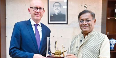 ৫ বছর পর ইইউ-বাংলাদেশ সম্পর্কে বড় পরিবর্তন দেখব: হোয়াইটলি