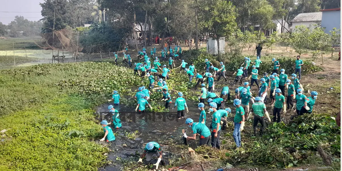 খোয়াই জঞ্জালমুক্ত হলো দুই দশক পর