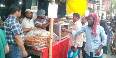মন কেড়েছে টক-মিষ্টি জিলাপি