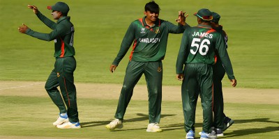 যুক্তরাষ্ট্রকে উড়িয়ে সুপার সিক্সে বাংলাদেশ