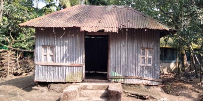 হারিয়ে যাচ্ছে ঐতিহ্যবাহী ‘কাচারি ঘর’