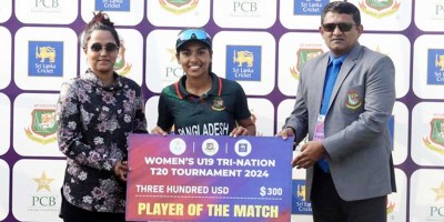 শেষ বলের জয়ে ফাইনালে মেয়েরা