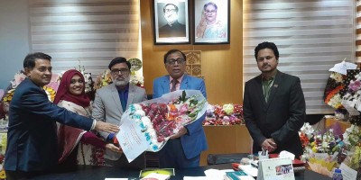 ঢাবির প্রো-ভিসিকে এমআইইউ’র ভারপ্রাপ্ত ভিসির শুভেচ্ছা