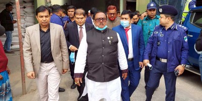 কুষ্টিয়ায় চালের মোকামে হঠাৎ হাজির খাদ্যমন্ত্রী