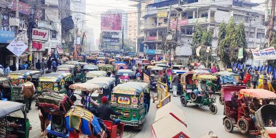 নগরবাসীর গলার কাঁটা যানজট