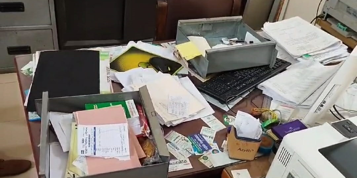 হাজীগঞ্জ উপজেলা স্বাস্থ্য কমপ্লেক্সে চুরি