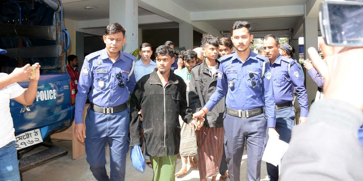 সীমান্তে আটক ২৩ রোহিঙ্গা সন্ত্রাসীর রিমান্ড চেয়েছে পুলিশ