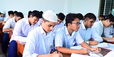 গাণিতিক সমস্যা সমাধানে একক লিখবে