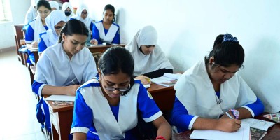 ঘনজ্যামিতিতে প্রশ্নের উত্তরে একক লিখবে