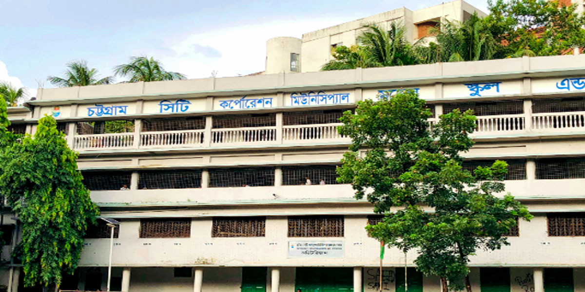 এবারও অস্থায়ী শহিদ মিনারে ফুল দেবেন চট্টগ্রামবাসী