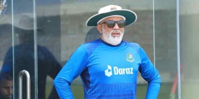 বিপিএল সামনে এলে টিভি বন্ধ করে দেন হাথুরুসিংহে