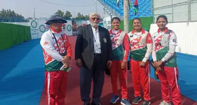 ফাইনাল হেরে রৌপ্য পদক পেলেন দিয়া-সাগররা