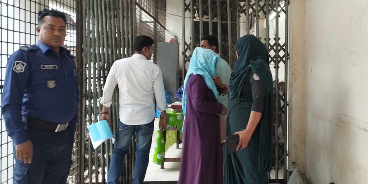 নারায়ণগঞ্জে শিশু চুরি মামলায় ২ নারীর যাবজ্জীবন