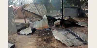 যুবককে হত্যা : ক্ষোভে আসামিদের ঘরে আগুন