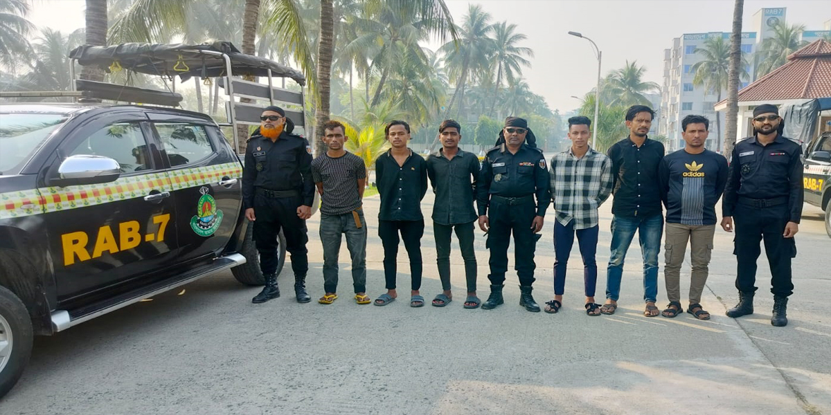 চট্টগ্রামে কিশোর গ্যাংয়ের ২৮ সদস্য গ্রেপ্তার