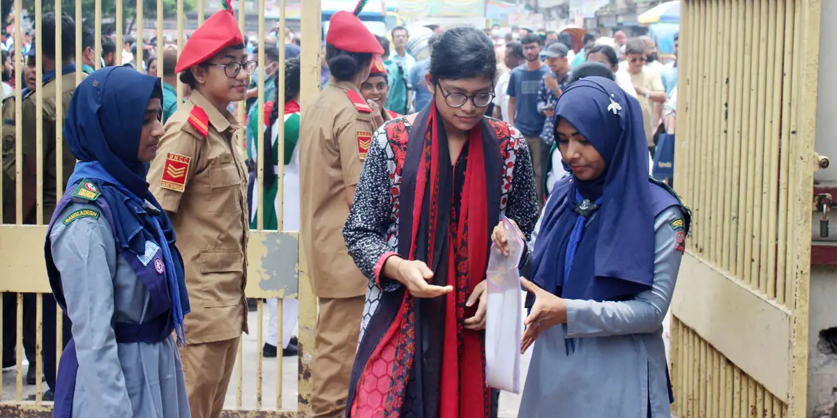 গুচ্ছ ভর্তির আবেদন ৩ লাখ ছাড়িয়েছে, পছন্দের শীর্ষে জবি