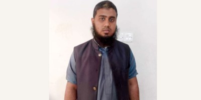 গোপালগঞ্জে চতুর্থ শ্রেণির ছাত্রীকে ধর্ষণের অভিযোগে শিক্ষক গ্রেপ্তার