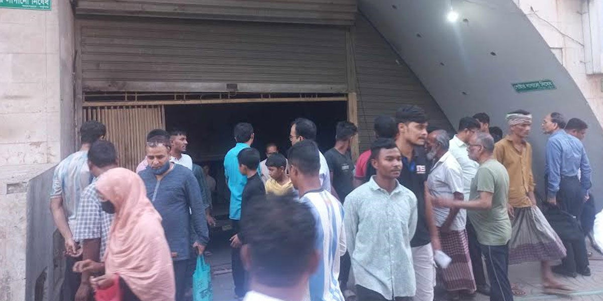 চট্টগ্রামে সেপটিক ট্যাংকে বিস্ফোরণ, দগ্ধ ৪