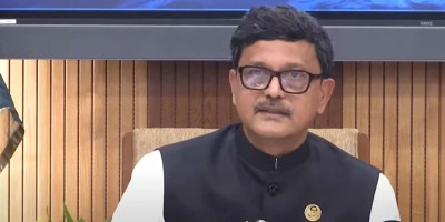 জিম্মি নাবিকদের ফেরত আনতে সরকার বদ্ধপরিকর : নৌপ্রতিমন্ত্রী